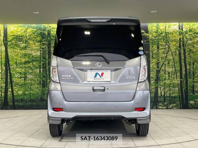 Nissan ROOX 2019-08 323926-15