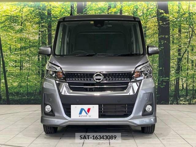 Nissan ROOX 2019-08 323926-14