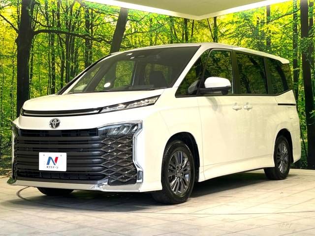 Toyota VOXY 2023-04 186409-17