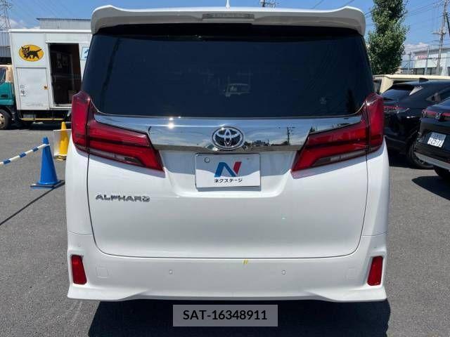 Toyota ALPHARD 2020-12 355587-16