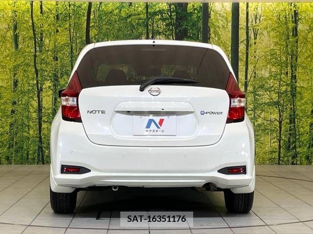 Nissan NOTE 2016-11 381794-17