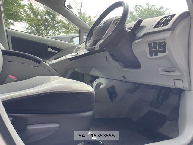 Toyota PRIUS 2011-10 326981-7