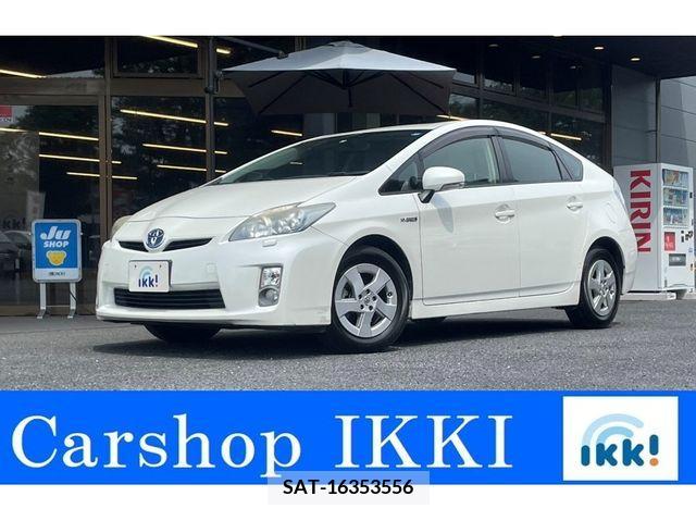 Toyota PRIUS 2011-10 326981-0