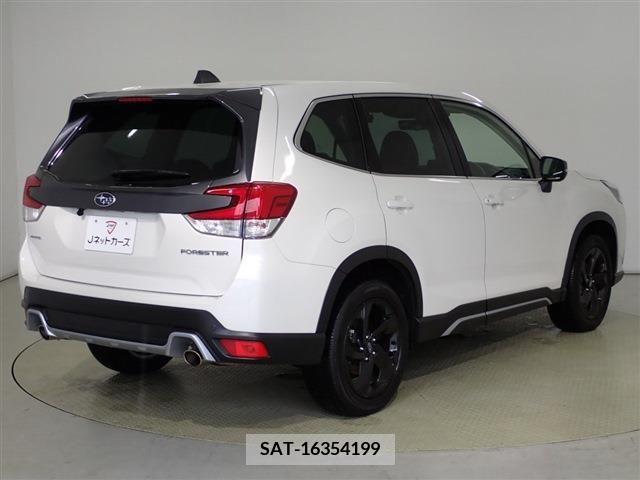 Subaru FORESTER 2022-08 217615-3