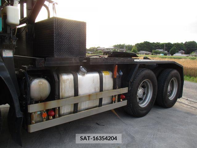 Isuzu GIGA 2011-12 200234-10