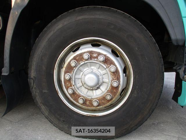 Isuzu GIGA 2011-12 200234-14