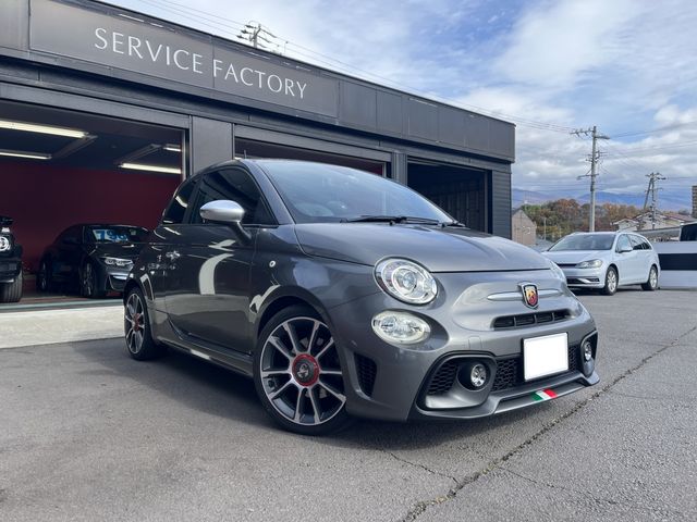 Abarth 595 2017-06 194259-3