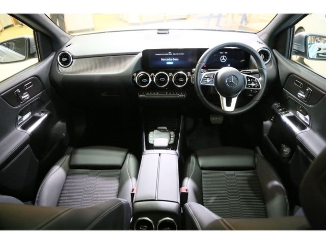 Mercedes Benz B-CLASS 2021-03 14322-6
