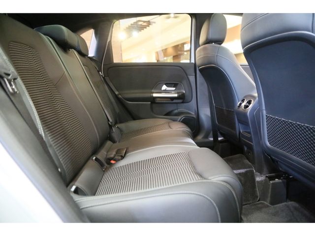 Mercedes Benz B-CLASS 2021-03 14322-7