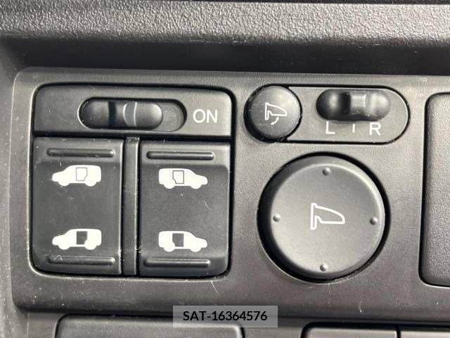 Honda FREED 2009-11 360556-4