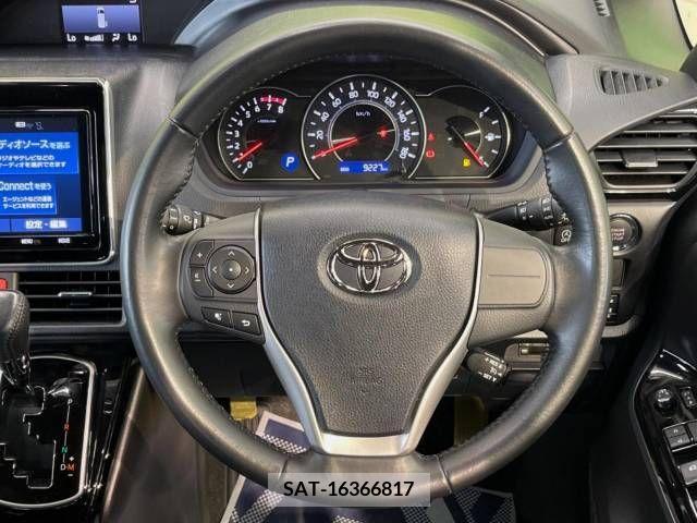 Toyota NOAH 2018-12 341165-12