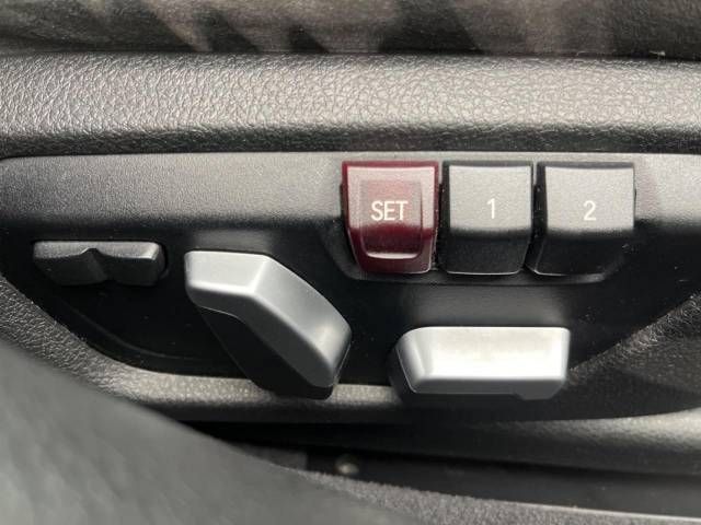 Bmw 3 SERIES 2018-10 185047-8