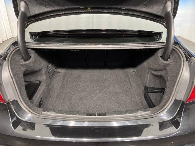 Bmw 3 SERIES 2018-10 185047-19