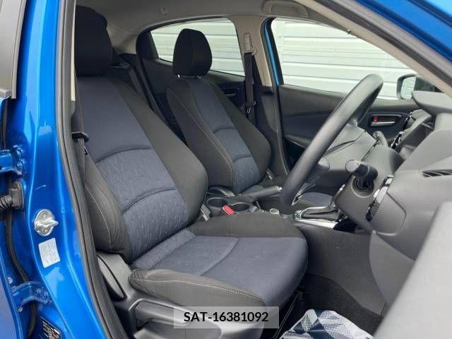 Mazda DEMIO 2015-04 352009-11