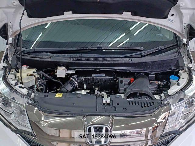 Honda e 2016-01 384452-3