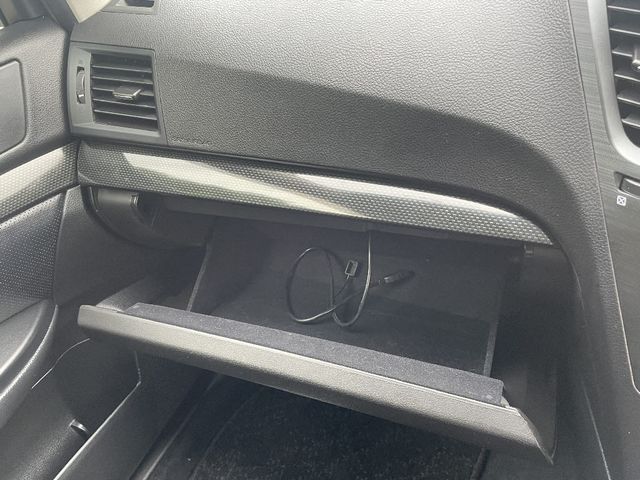 Subaru LEGACY 2014-06 4399-19