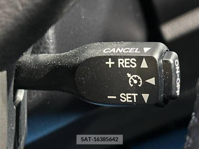 Toyota VOXY 2021-05 376315-6
