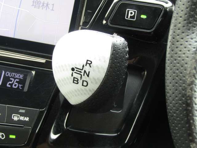 Toyota PRIUS ALPHA 2016-10 17230-13