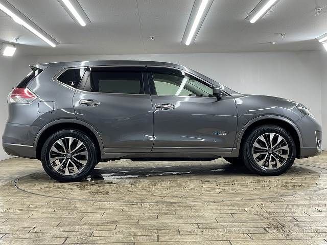 Nissan X-TRAIL 2015-11 22777-14