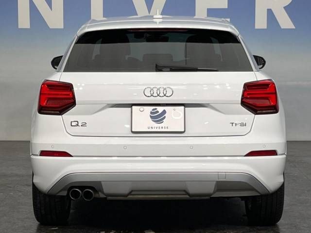 Audi Q2 2017-11 27126-12