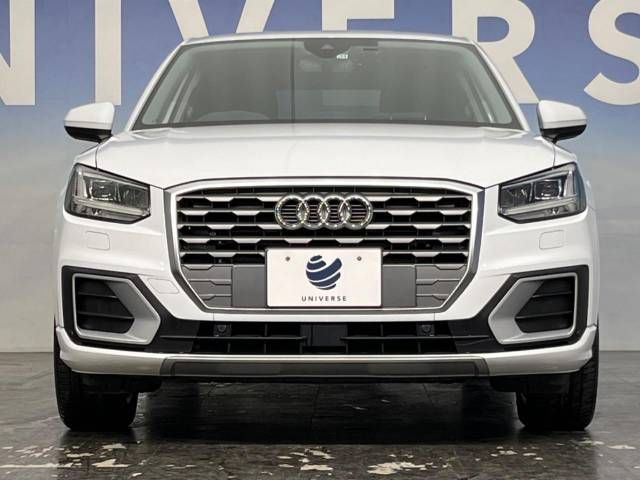 Audi Q2 2017-11 27126-11