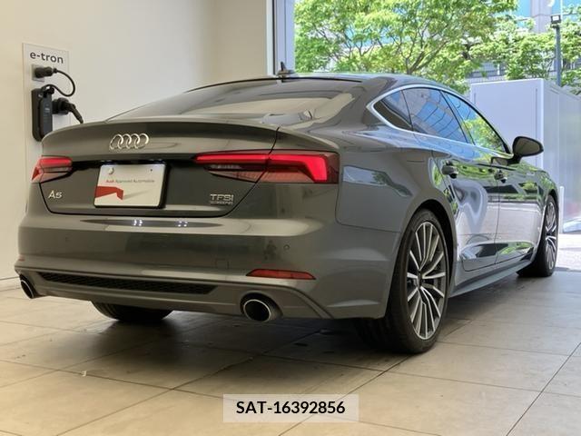 Audi A5 2017-11 261444-1