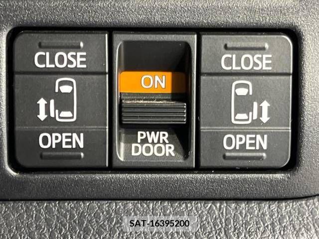 Toyota VOXY 2021-01 289259-6