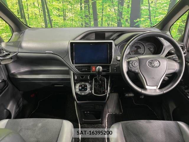 Toyota VOXY 2021-01 289259-1