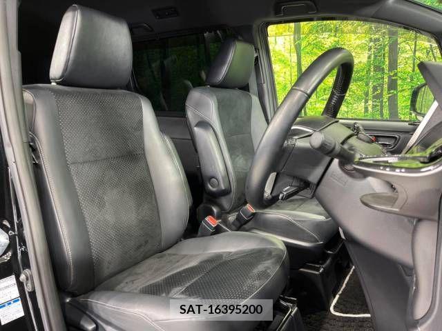 Toyota VOXY 2021-01 289259-7