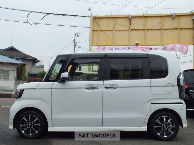Honda N BOX CUSTOM 2019-03 279113-4
