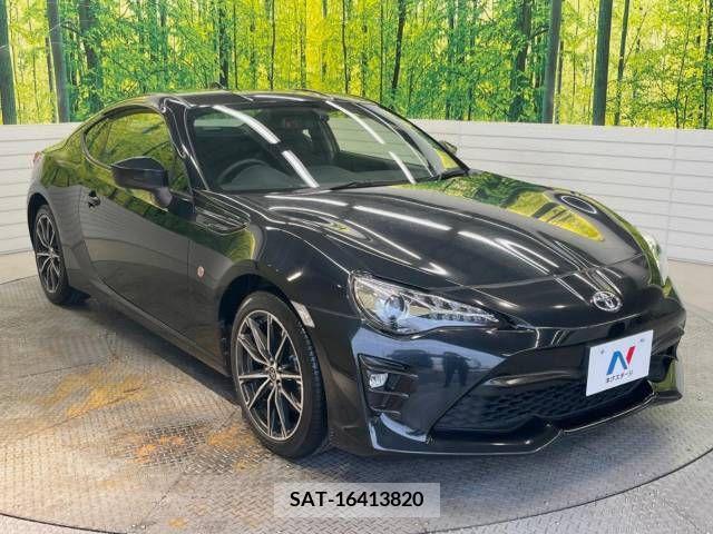 Toyota 86 2018-10 342462-16