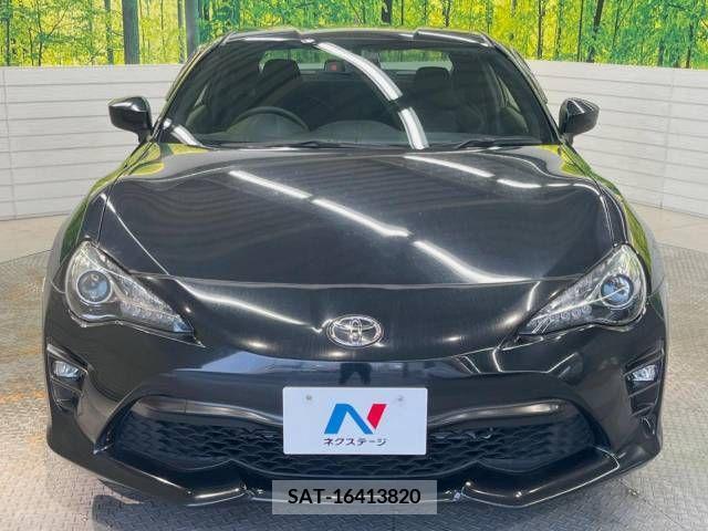 Toyota 86 2018-10 342462-14