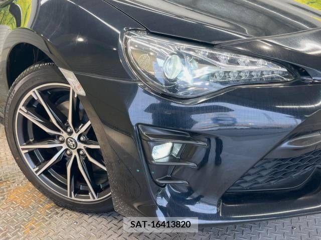 Toyota 86 2018-10 342462-12