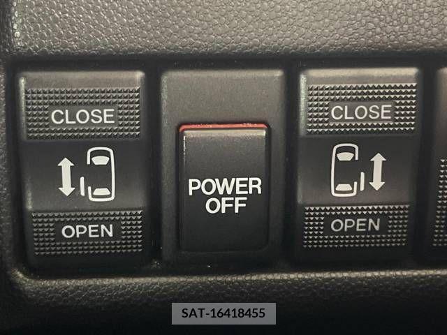 Mazda PREMACY 2009-07 301255-3