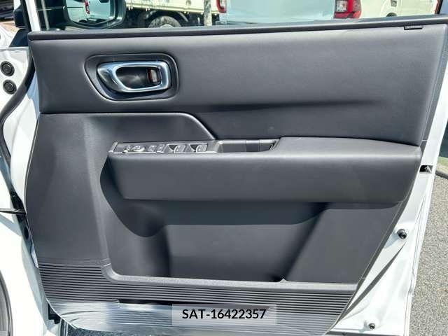 Honda e 2024-02 386032-17