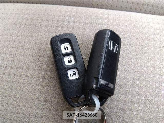 Honda N BOX 2015-05 306590-13