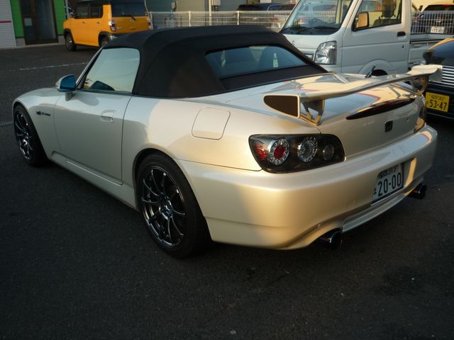 Honda S2000 2009-07 13795-2