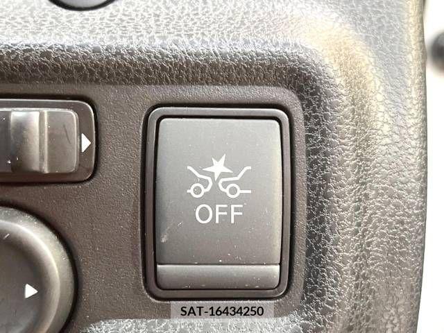 Nissan NOTE 2017-09 373132-5