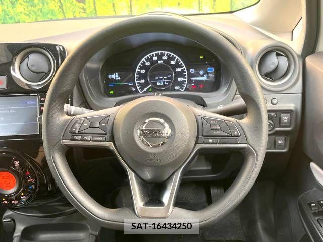 Nissan NOTE 2017-09 373132-12