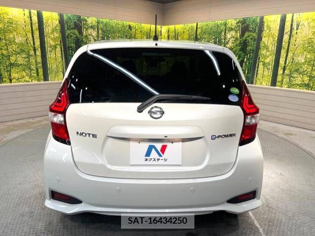 Nissan NOTE 2017-09 373132-16