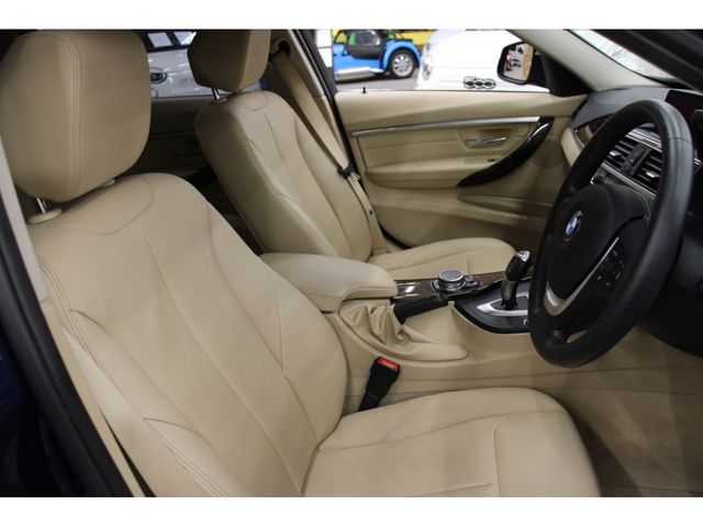 Bmw 3 SERIES 2017-02 16524-16