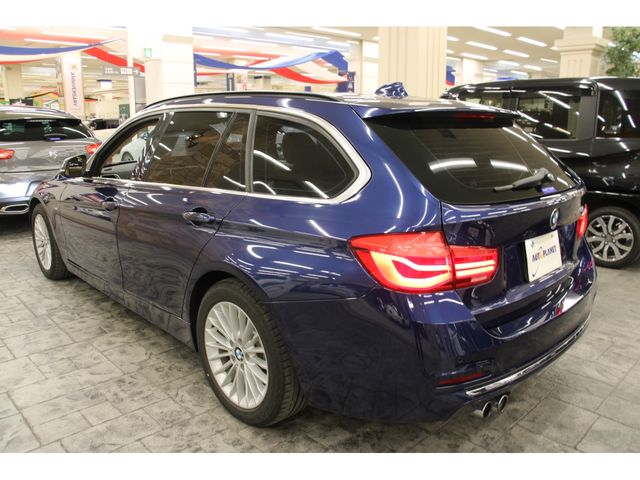 Bmw 3 SERIES 2017-02 16524-24