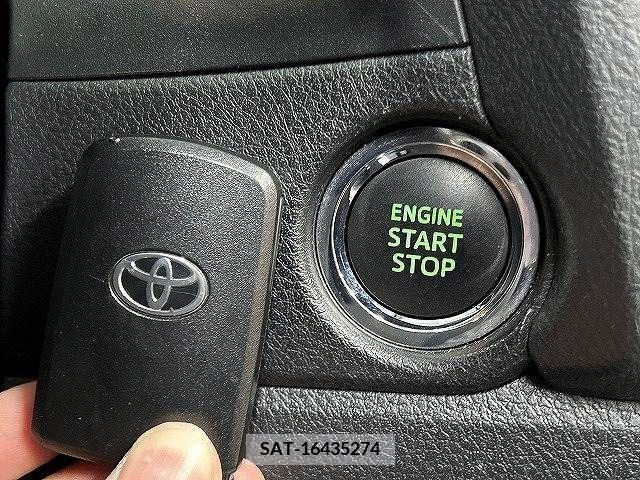 Toyota AURIS 2013-01 222919-4