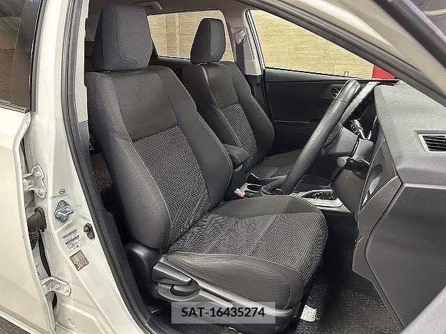 Toyota AURIS 2013-01 222919-7