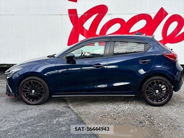 Mazda DEMIO 2015-11 383003-20