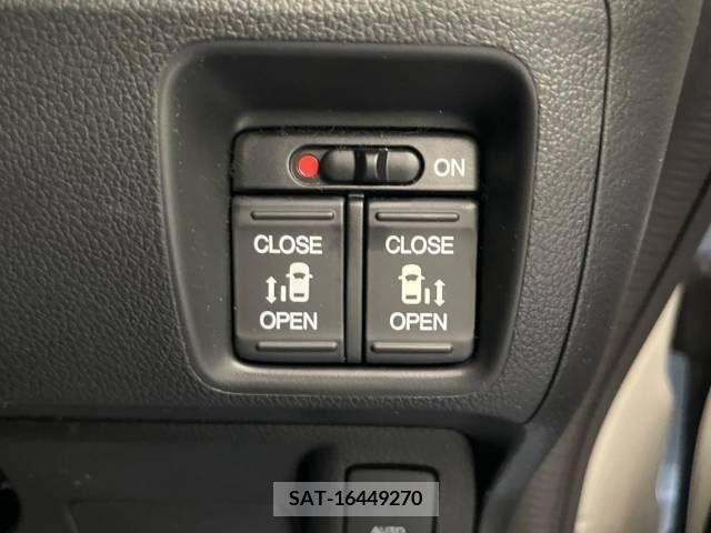 Honda N BOX CUSTOM 2017-01 364790-3