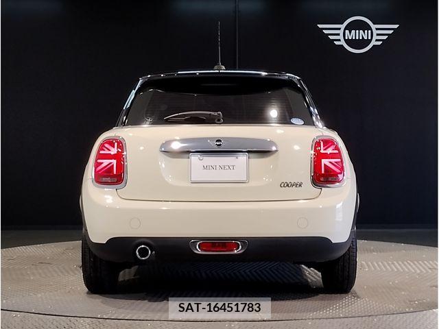 Bmw MINI 2018-07 392241-4