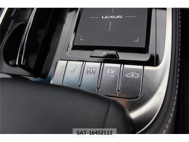 Lexus LS 2017-12 304728-3