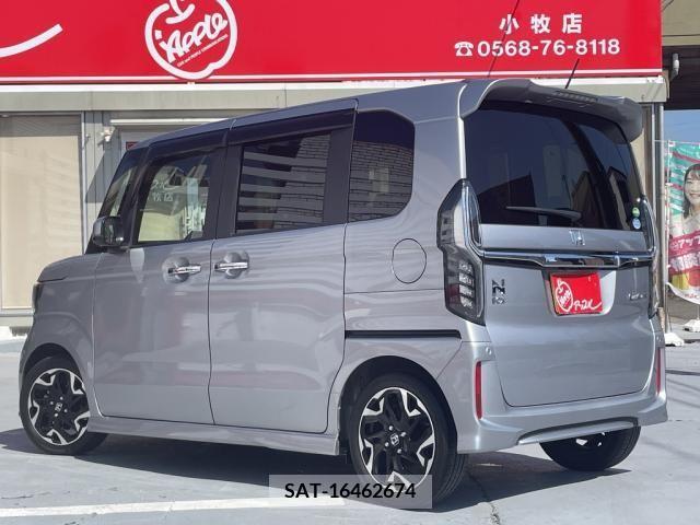 Honda N BOX CUSTOM 2018-06 364792-9
