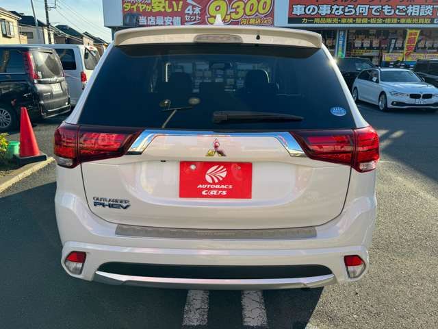 Mitsubishi OUTLANDER PHEV 2015-07 195926-7